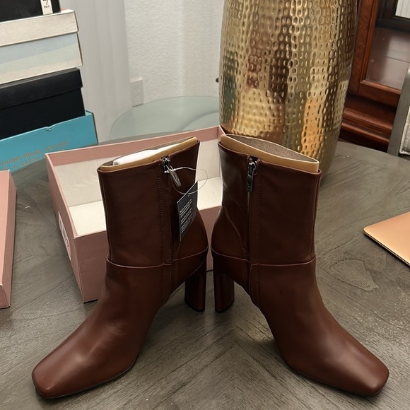 Franco Sarto Flexa Bootie - Picture 6 of 12